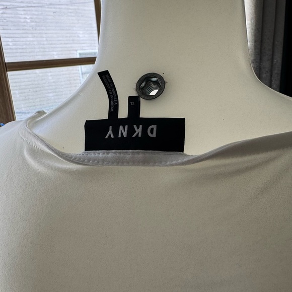 DKNY White Sleeveless Top - Picture 4 of 5